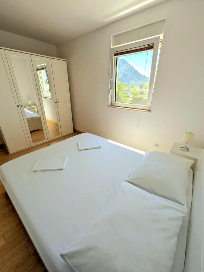 City Apartment Omis Bagian luar foto