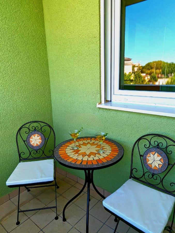 City Apartment Omis Bagian luar foto